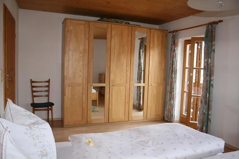 Zaissererhof Brannenburg 0*,